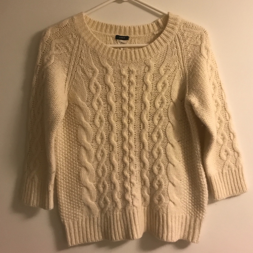 💙 J. Crew Cable Knit Sweater